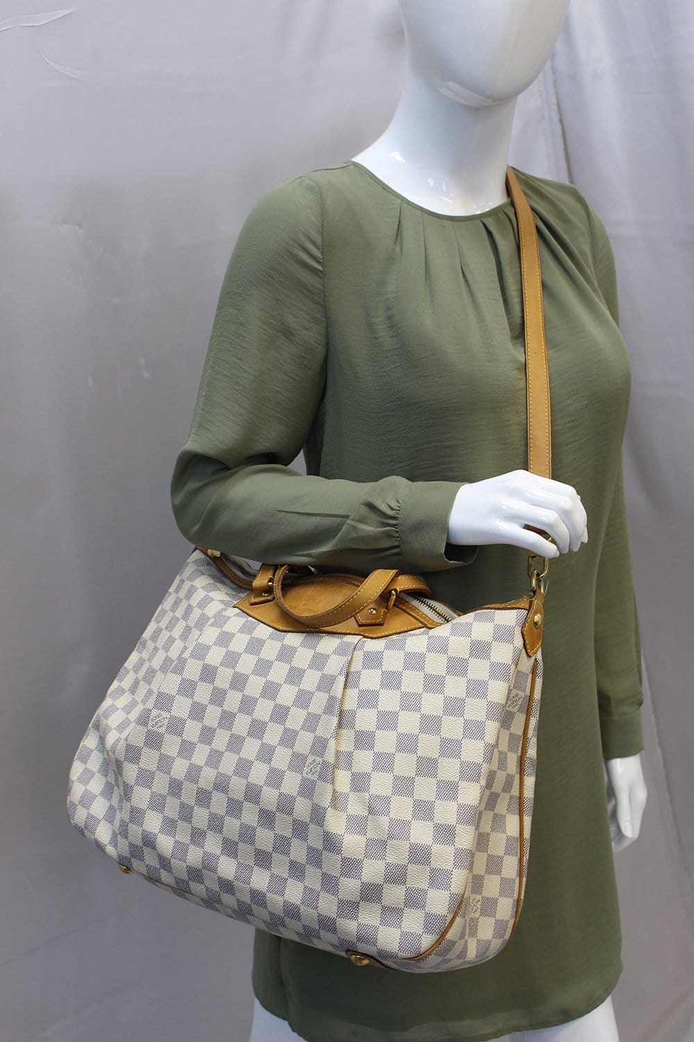 LOUIS VUITTON  Damier Azur Siracusa GM Shoulder Handbag