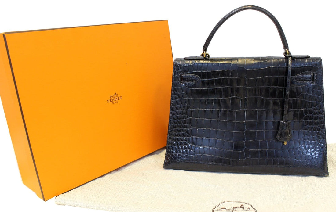 HERMES Kelly Alligator 32 cm Black with Gold Hardware  Bag