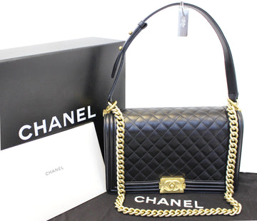 CHANEL Le Boy Medium  Leather Shoulder Bag Black