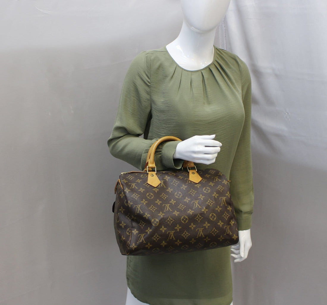 LOUIS VUITTON   Handbag Monogram Speedy 30 Satchel