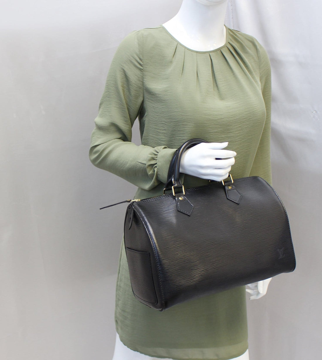 LOUIS VUITTON  handbag Epi Leather Black Speedy 30 Satchel