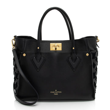 Louis Vuitton Calfskin Tufted Monogram Canvas On My Side MM Tote (SHF-QMhDUi)