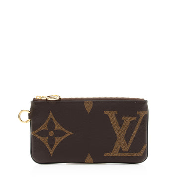 Louis Vuitton Giant Monogram Canvas Trio Large Pouch (SHF-VjOlGz)