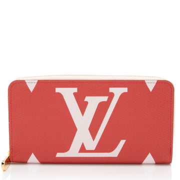 Louis Vuitton Giant Monogram Canvas Zippy Wallet