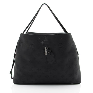 Louis Vuitton Mahina Leather Boundless Tote