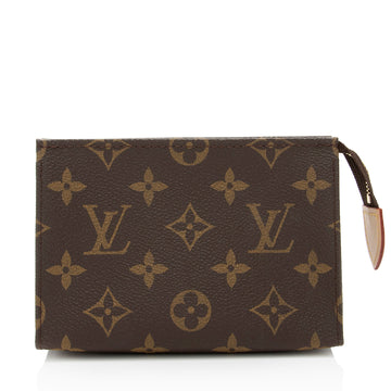 Louis Vuitton Monogram Canvas Toiletry Pouch 15 (SHF-HH8DGD)