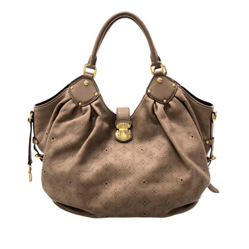 Louis Vuitton Monogram Mahina L Hobo (SHG-mHEWzq)
