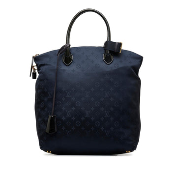 Louis Vuitton Monogram Nylon Desire Lockit Vertical MM (SHG-Yrhdgz)
