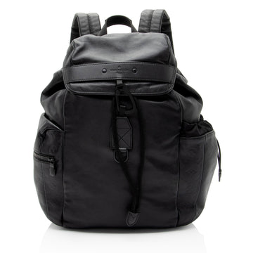 Louis Vuitton Monogram Shadow Discovery Backpack (SHF-f64Uph)