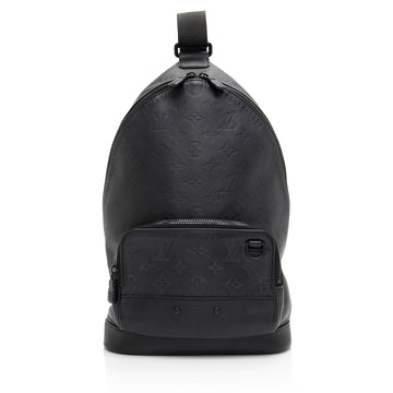 Louis Vuitton Monogram Shadow Racer Sling Bag (SHF-jfYZX4)