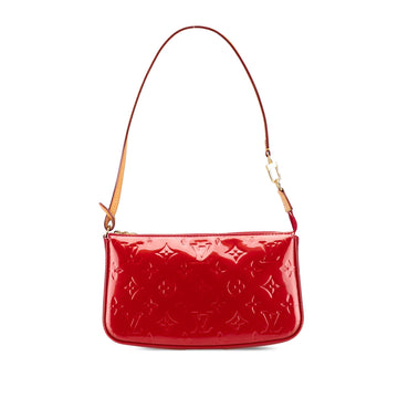 Louis Vuitton Monogram Vernis Pochette Accessoires