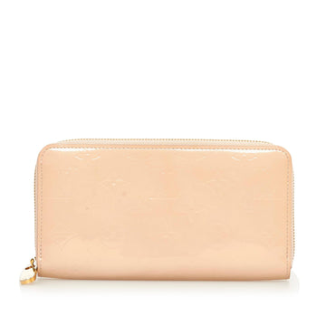 Louis Vuitton Monogram Vernis Zippy Wallet (SHG-z4JBhn)