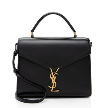 Saint Laurent Grain de Poudre Monogram Cassandra Medium Top Handle (SHF-EEhl36)