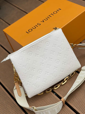 Top Quality Coussin PM Monogram Embossed Puffy White For Women,  Shoulder And Crossbody Bags 10.2in/26cm Top Quality M57793
