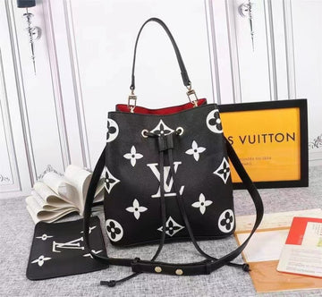 Top Quality NeoNoe MM Bucket Bag Monogram Flowers Black/White For Women,  Shoulder And Crossbody Bags 10.2in/26cm Top Quality M45497