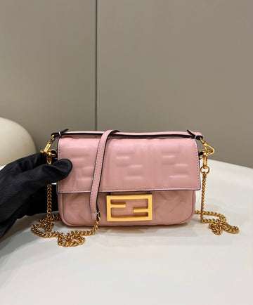Top QualityTop Quality Baguette Pink For Women, Women’s Handbags, Shoulder And Crossbody Bags 7.5in/19cm FF 8BS017