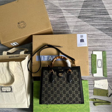 Top Quality -  Bags - 501