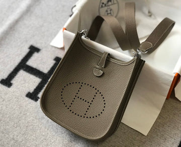 Top Quality Evelyne 16 Amazone Bag Etoupe With SiTop Qualityer-Toned Hardware For Women, Shoulder And Crossbody Bags 6.3in/16cm H069426CKBF