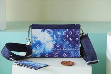 Top Quality Gaston Wearable Wallet Monogram Blue For Men, Bags, Shoulder And Crossbody Bags 8.7in/22cm Top Quality M81431