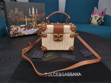 Top Quality Amore Wicker Top Handle Box Bag Beige For Women 7.9in/20cm Top Quality 0400015630447