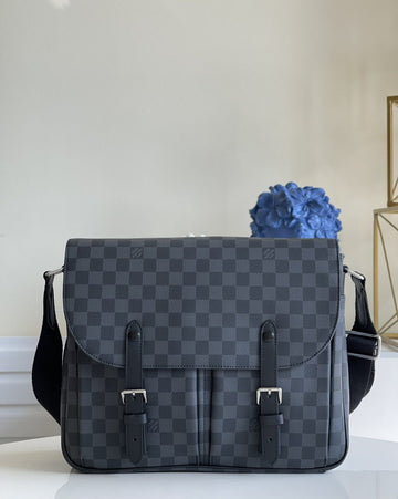Top Quality Christopher Messenger Bag Damier Graphite Canvas For Men, Bags, Shoulder And Crossbody Bags 13in/33cm Top Quality N41500