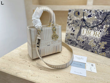 EN - New 1:1 rep  Bags DIR 330