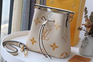 Top Quality NeoNoe BB Bucket Bag Monogram Empreinte Cream/Saffron For Women, WomenÂs Bags, Shoulder Bags 7.9in/20cm Top Quality M45716
