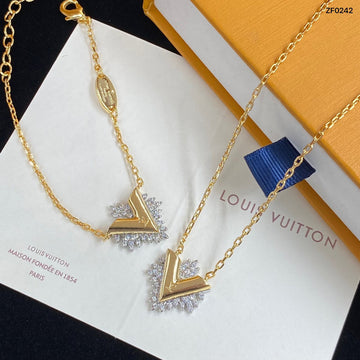 Combo Top Quality NecklaTop Qualitys 110