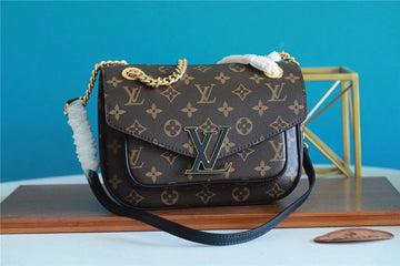 Top Quality Passy Monogram Canvas For Women, WomenÂs Handbags, Shoulder Bags And Crossbody Bags 9.1in/23cm Top Quality M45592