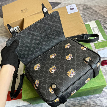 Top Quality -  Bags - 1144