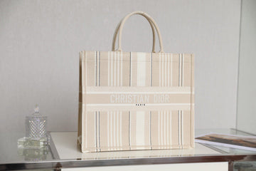 Top Quality Large Book Tote Cream, For Women, WomenÂs Handbags 16.5in/42cm CD