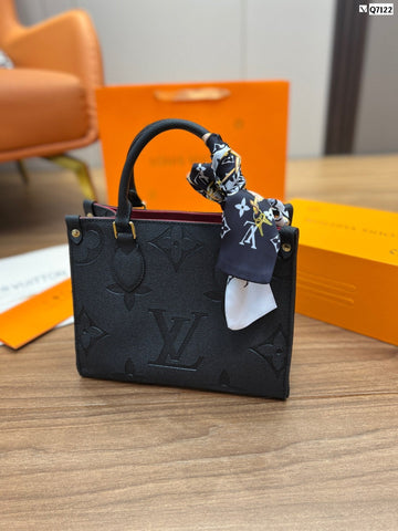 EN - New 1:1 rep Lux Bags LUV 533
