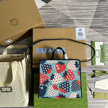 Top Quality -  Bags - 1639