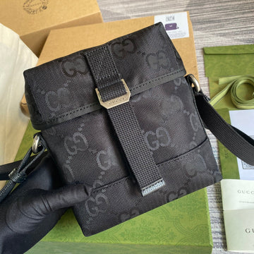 gg Off The Grid Messenger Bag Black gg ECONYLÂ® For MenÂ  7.3in/18.5cm gg 643858 H9HKN
