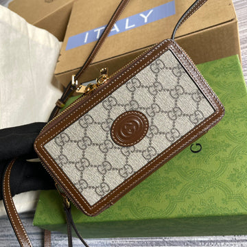gg Mini Bag With InterlockingÂ G Beige And Ebony gg Supreme Canvas And Brown For Women 9in/23cm gg