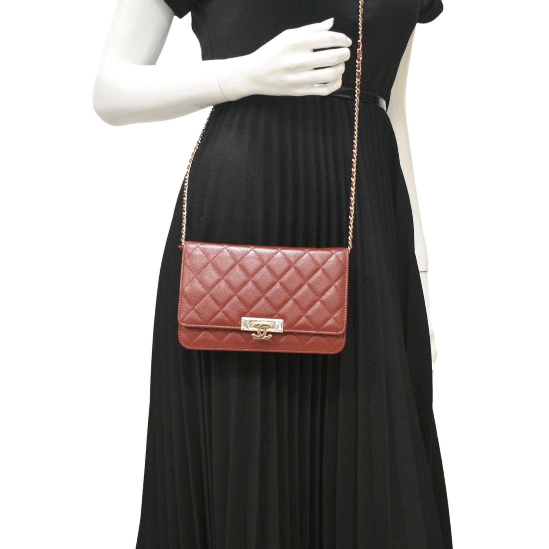 CHANEL Golden Class Quilted Caviar Leather Wallet on Chain Bag Maroon