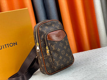 New 1:1 rep Lux Bags LUV 893