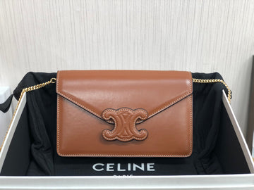 Top Quality Wallet On Chain Triomphe Tan For Women 7in/19cm 10J733DPV.04LU