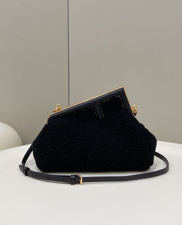 Top QualityTop Quality Top QualityTop Qualityrst Small Black Mink Bag For Woman 26cm/10in