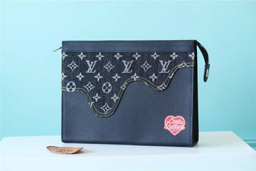 Top Quality Pochette Voyage MM Monogram Drip Black By Nigo For Pre-Spring, Travel Accessories 27cm Top Quality M45961