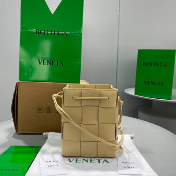 Top Quality Mini Cassette Bucket Bag Beige, For Women, Bags 5.5in/14cm 680217VCQC49776