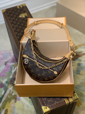 Top Quality Loop Monogram Canvas By Nicolas Ghesquiere For The Cruise Collection,  Shoulder And Crossbody Bags 9.1in/23cm Top Quality M81098