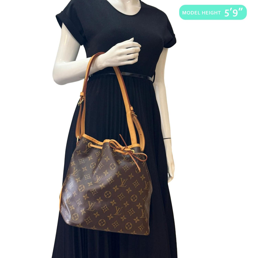 LOUIS VUITTON Petit Noe Monogram Canvas Shoulder Bag Brown