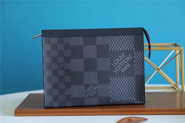 Top Quality Pochette Voyage MM Damier Graphite 3D Canvas Grey For Men, Travel Accessories 27cm Top Quality N60444