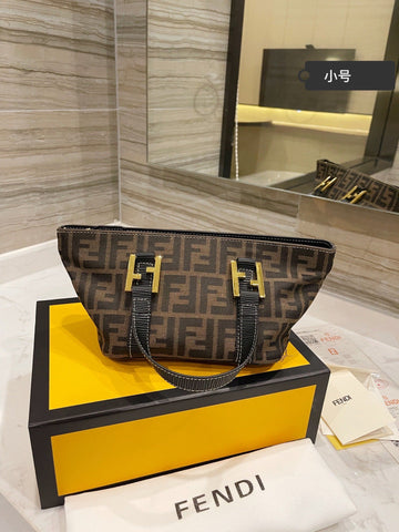 EN - New 1:1 rep  Bags FEI 220