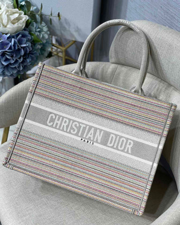 Top Quality MeTop Qualityum Book Tote Bag Canvas Stripes Embroidery For Women 36cm/16.5in CD