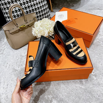 Luxury Shoes - Top QualityS - 552
