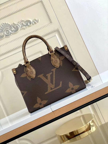 Top Quality OnTheGo PM Monogram Canvas For Women,  Shoulder Bags 9.8in/25cm Top Quality